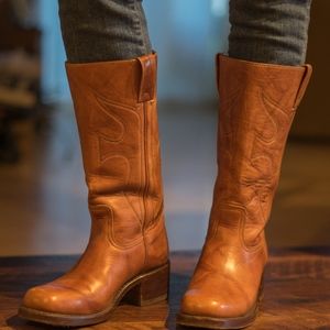 Frye brown leather size 7 1/2 campus boot 14L